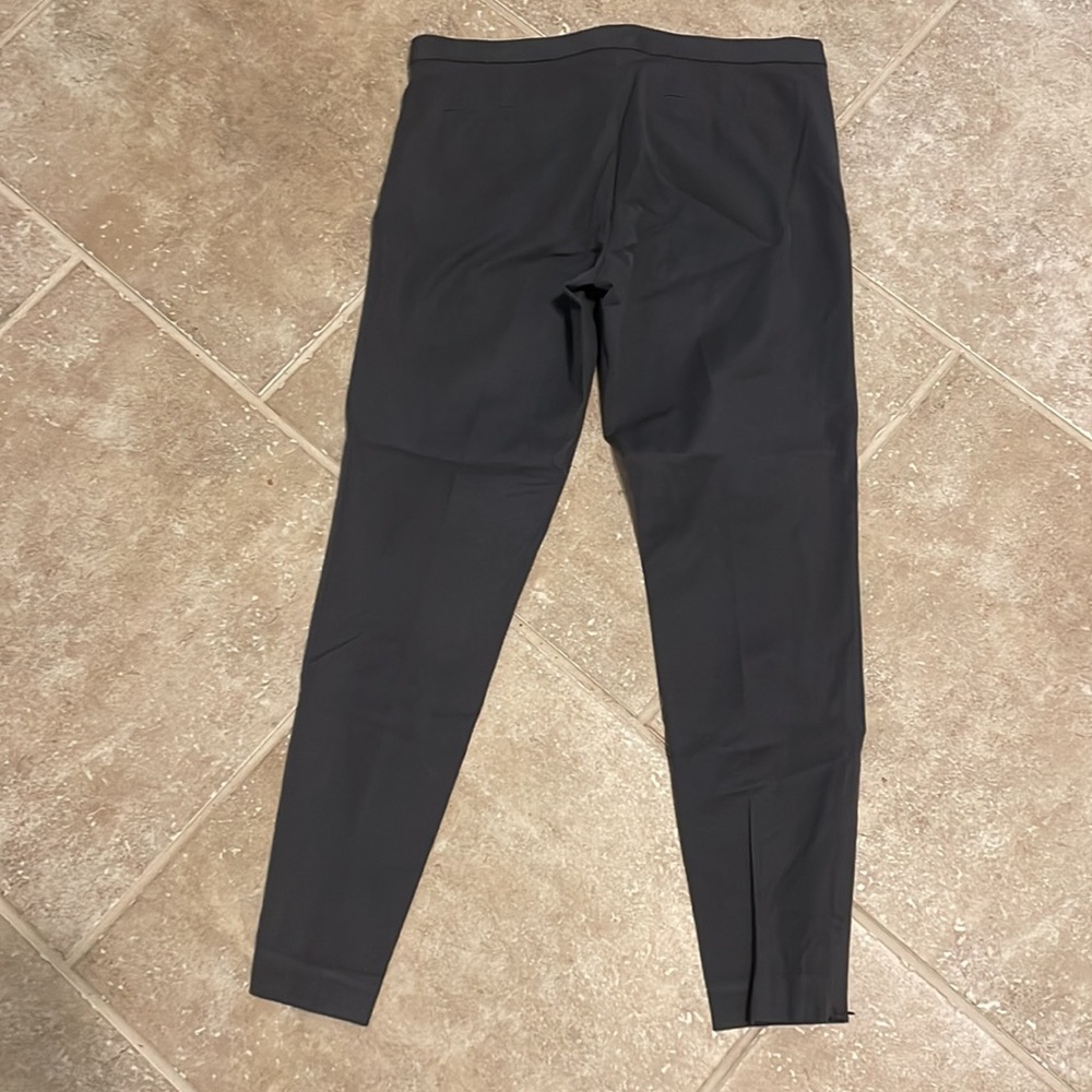 Banana Republic Sloan Pants-run small - Picture 2 of 5